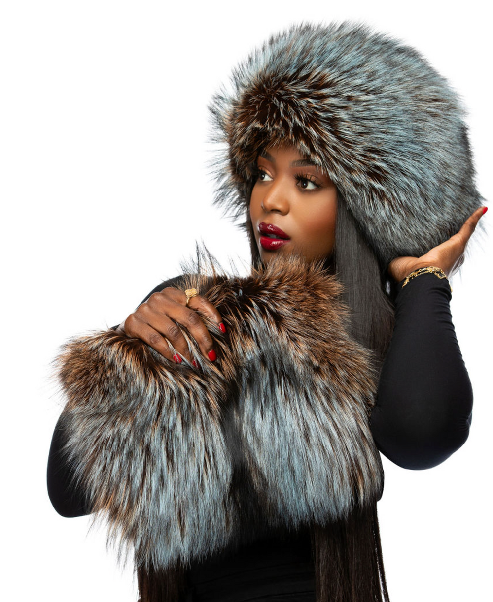 Dina Oversized Silver Fox Hat: Color Icy Blue
