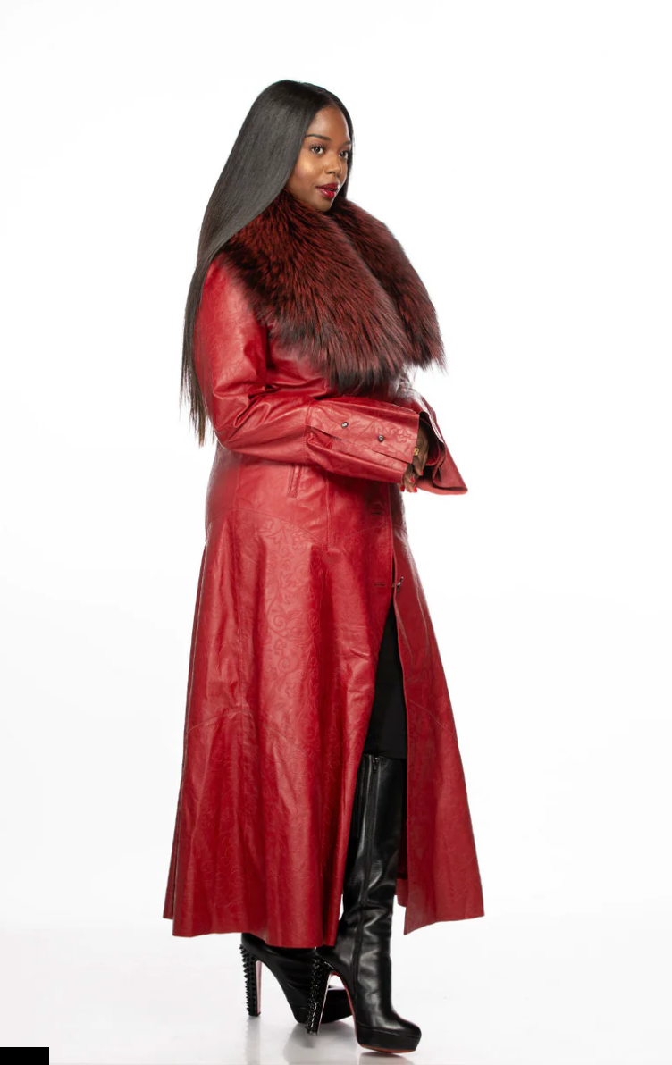 Size M (Can fit L) Leather with detachable fox fur collar by