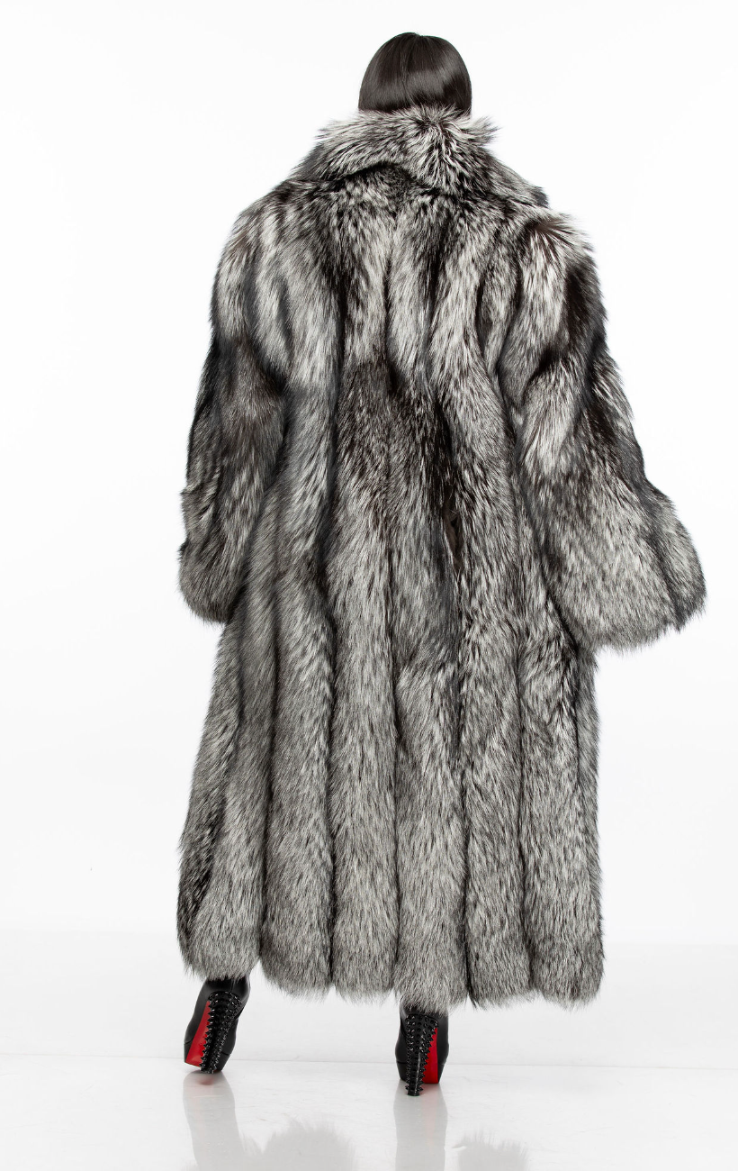 Fancy Full Length Silver Fox Coat w/ Detachable sleeve
