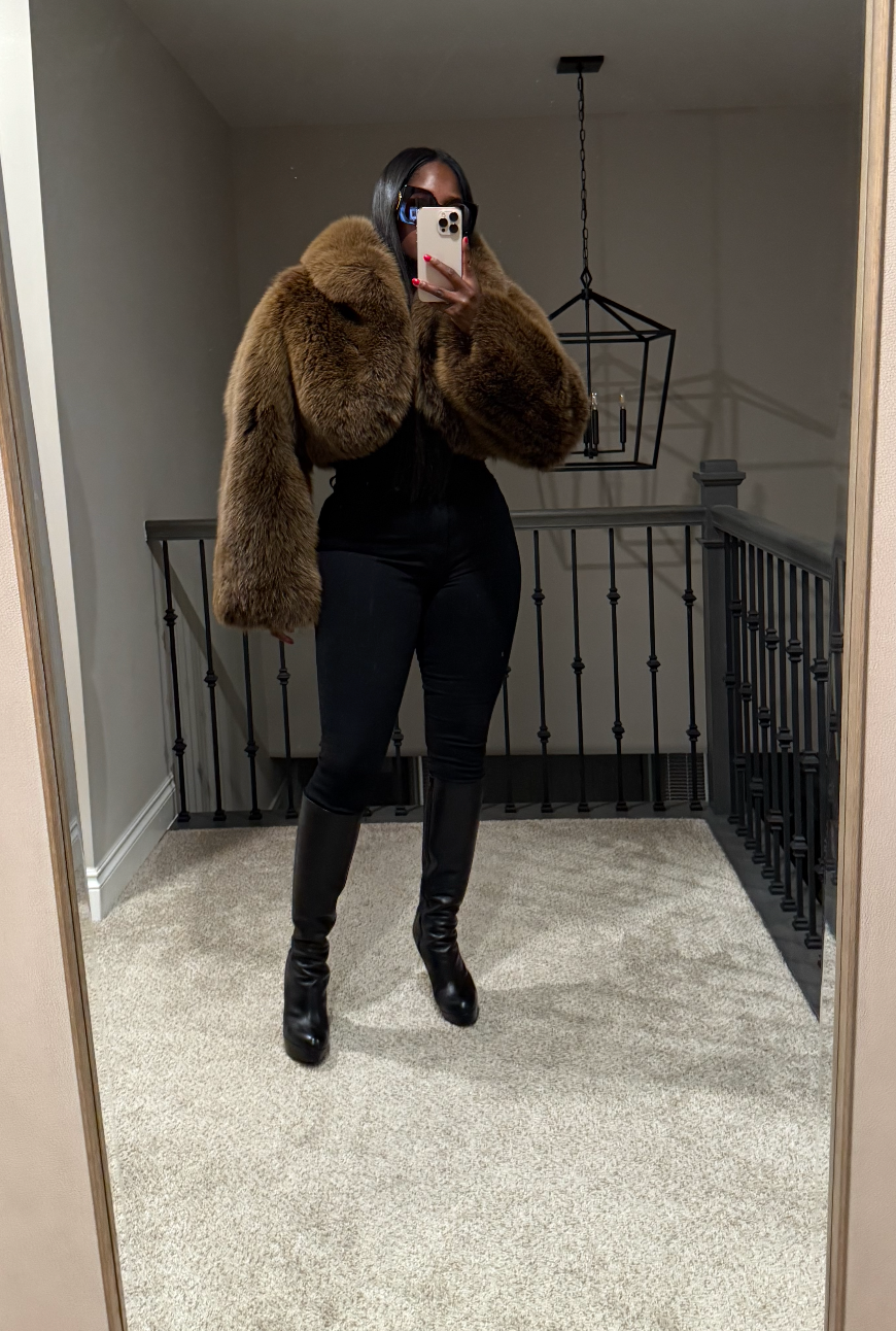 Jenny Cropped Fur ( Choose Color)