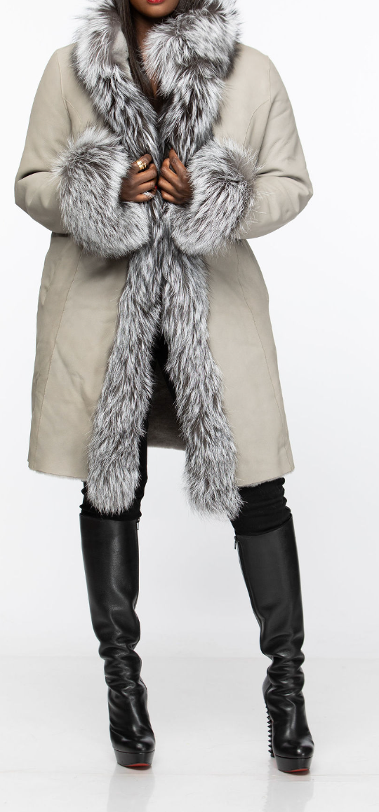Size L (can fit XL) Shearling with Silver Fox