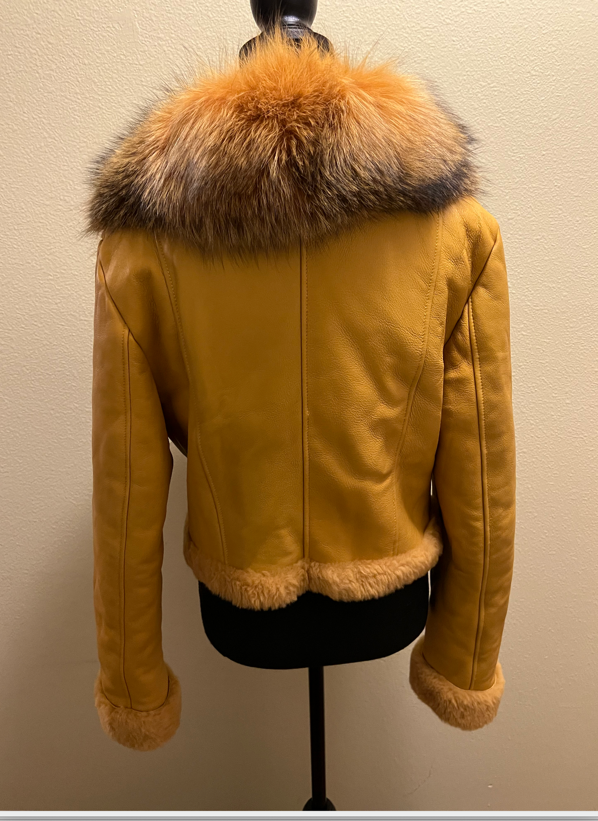 Size M: & XXL Mustard Shearling Fox Fox Fur Collar