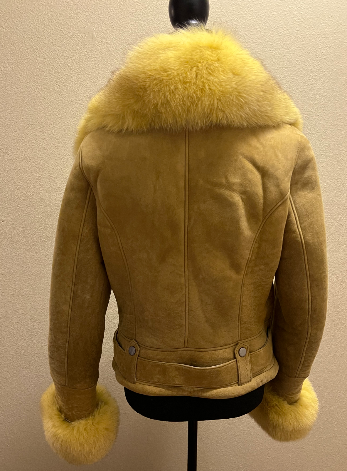 Size S: Amina Mustard Shearling