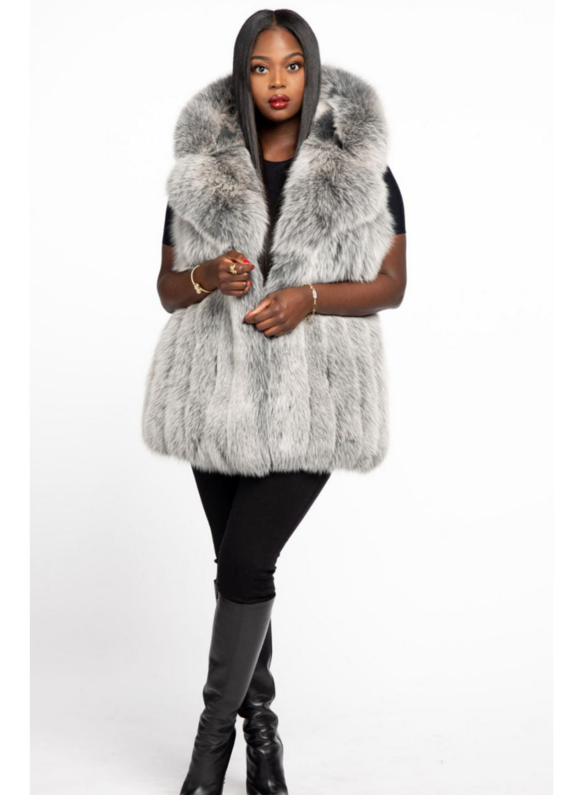 Size M. Fox Fur Vest
