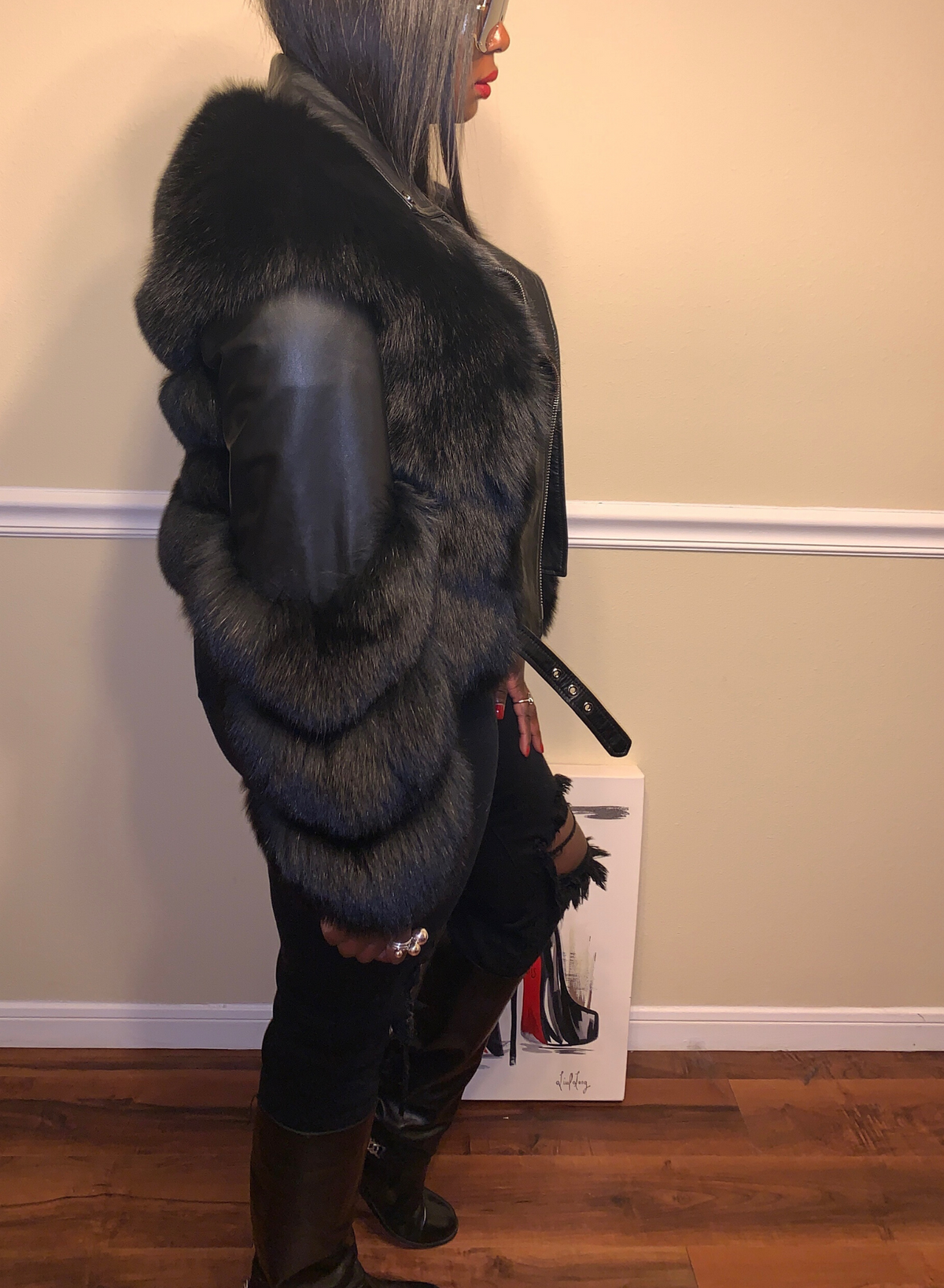 Size M Leather fox fur motorcycle jacket