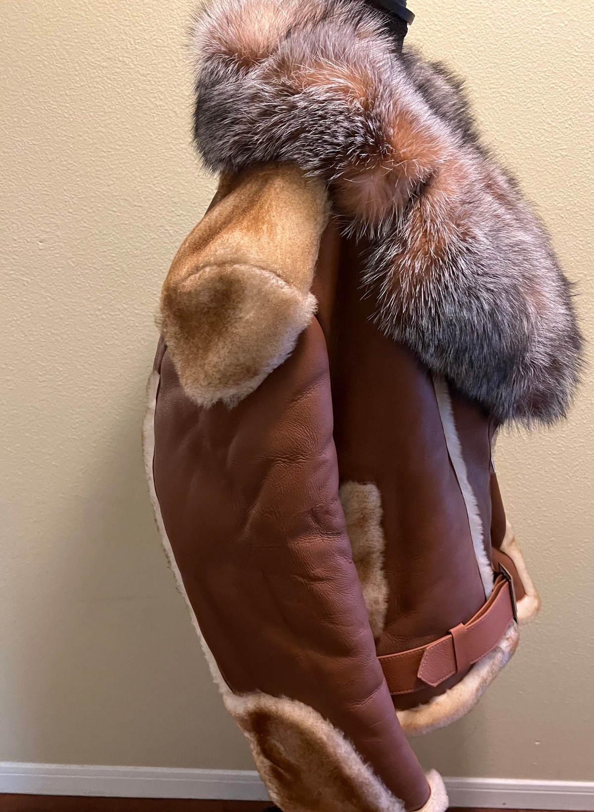 Size XXL : Queen Shearling (no hood)