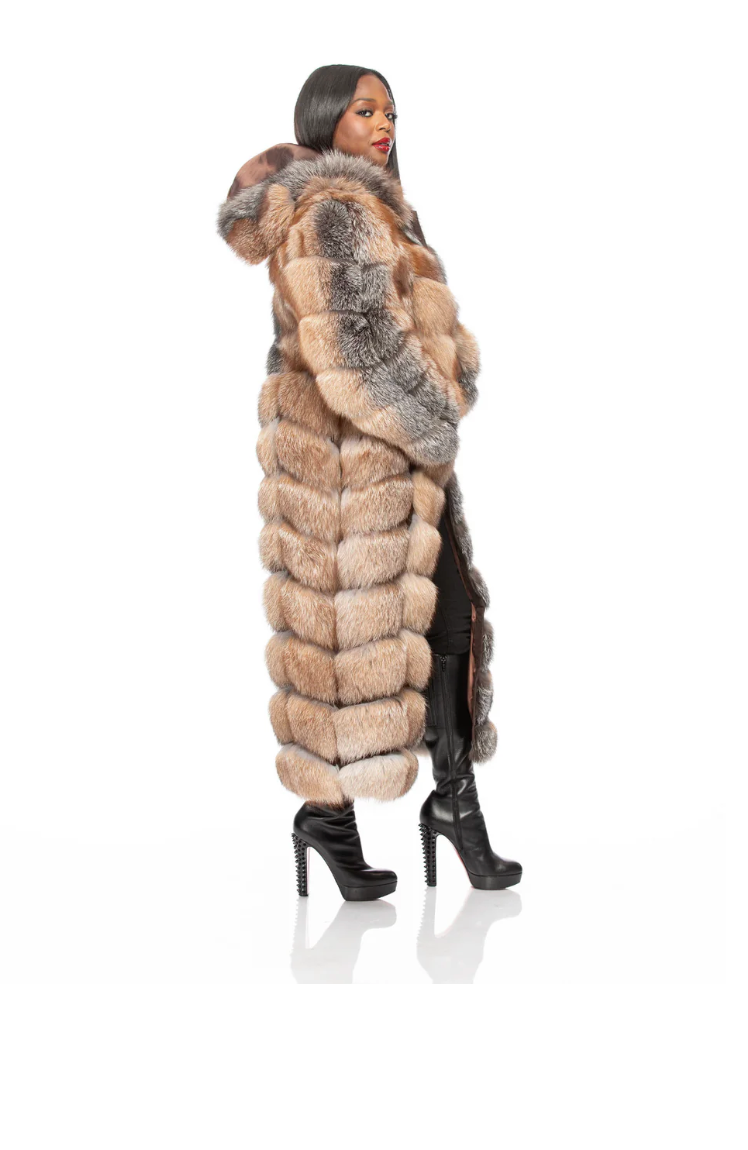 Size XL : Gina with detachable sleeves and hood crystal
