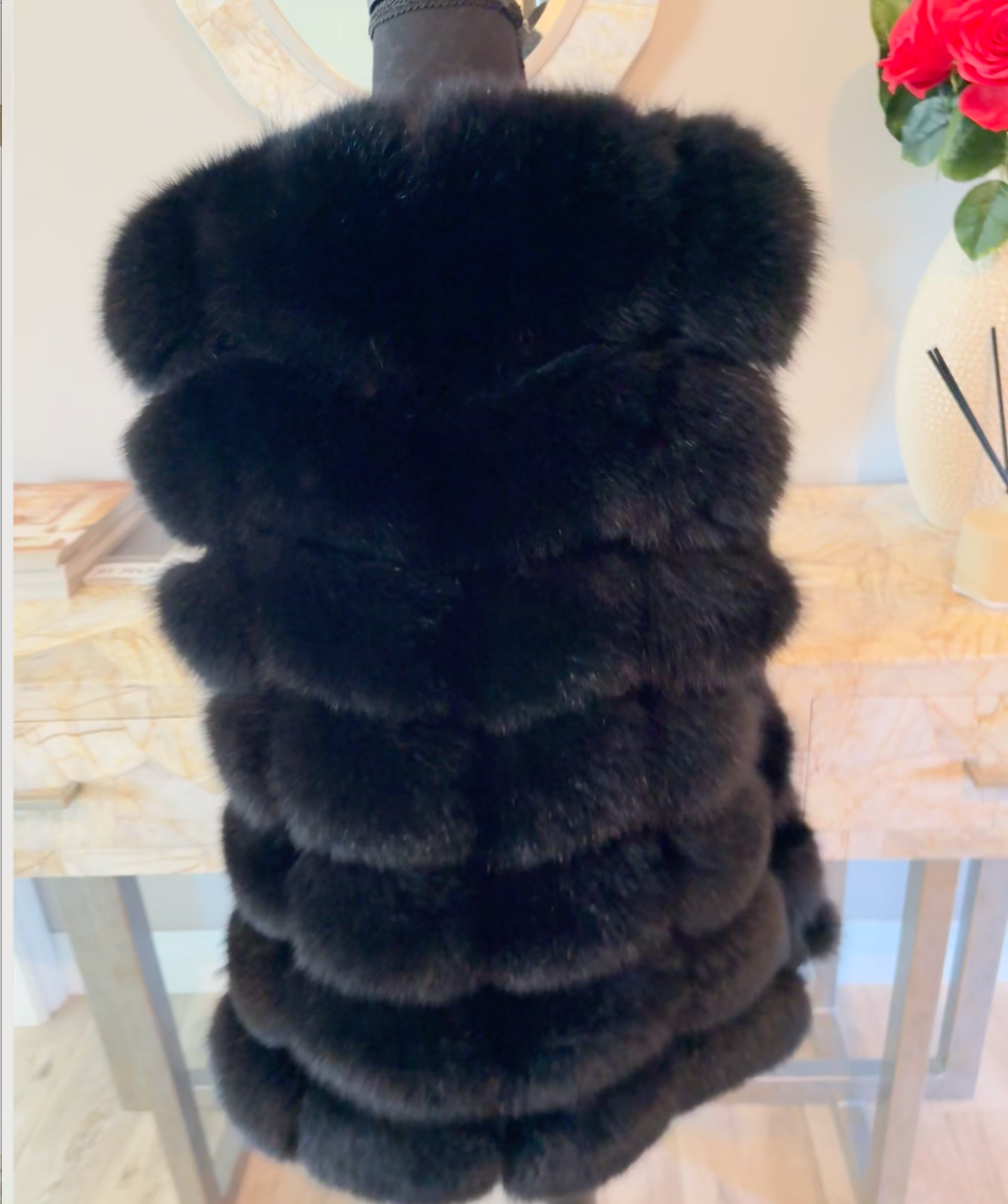 Size S black fox vest (stops at butt)