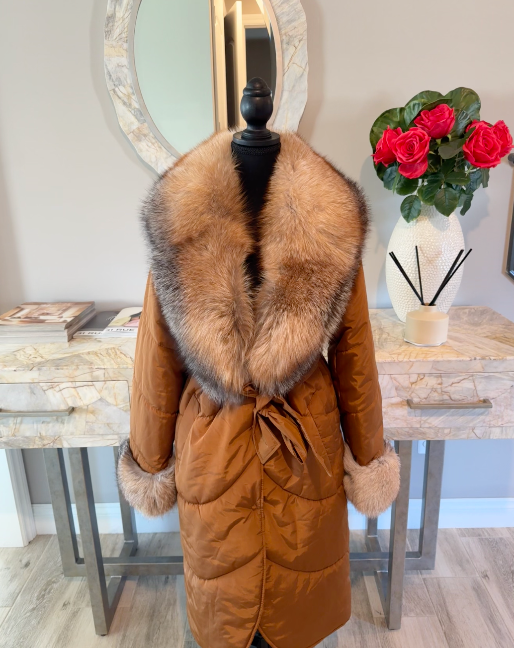 Size M puffer coat with detachable fox collar
