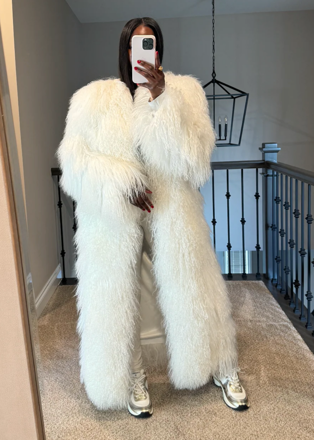 Size L: Mariah Mongolain