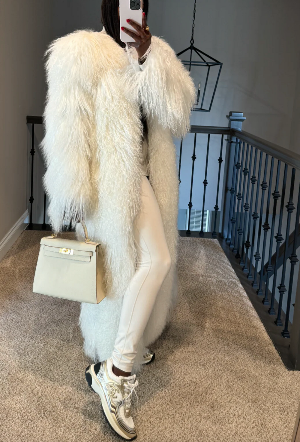 Size L: Mariah Mongolain