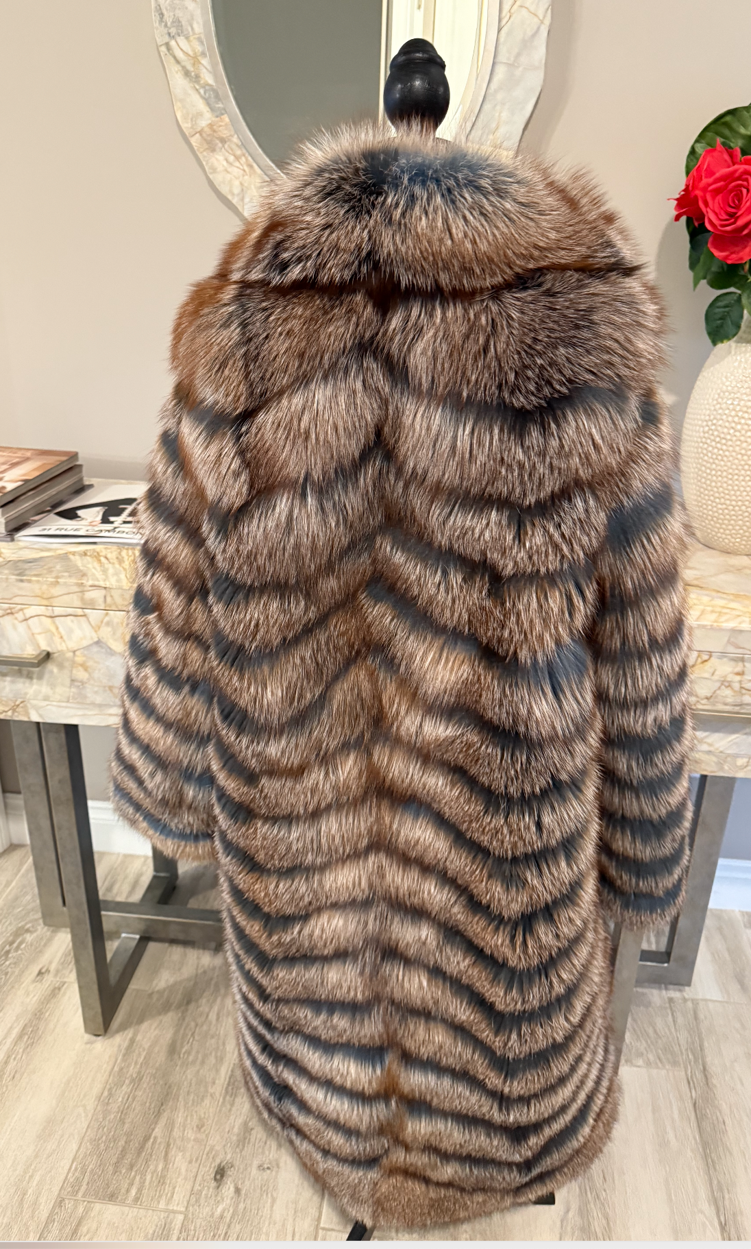 Size M (fits size L)  Milan New color