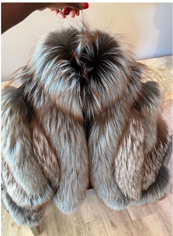 Size L: Manchester baby blue and silver fox
