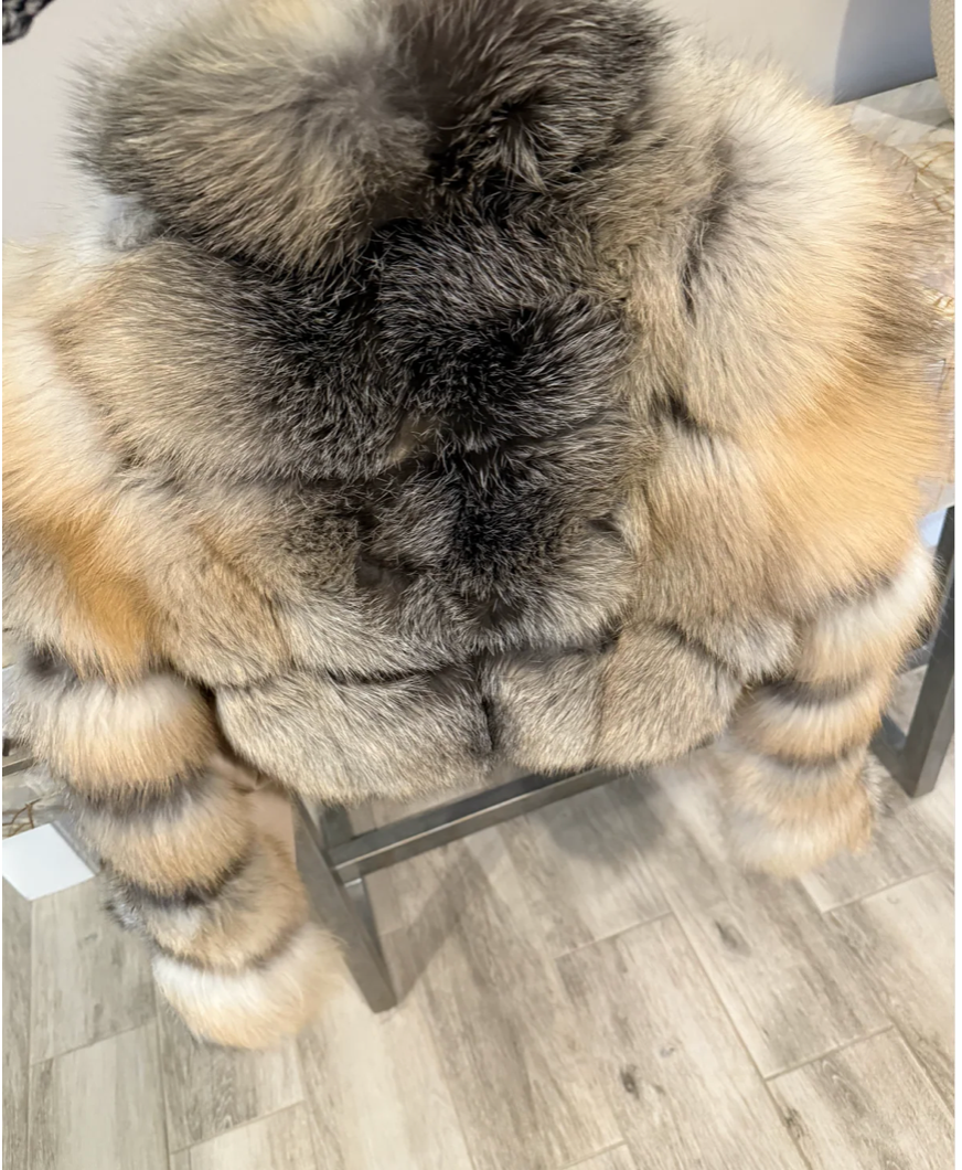 Best fits size XXL: Golden Island Chloe