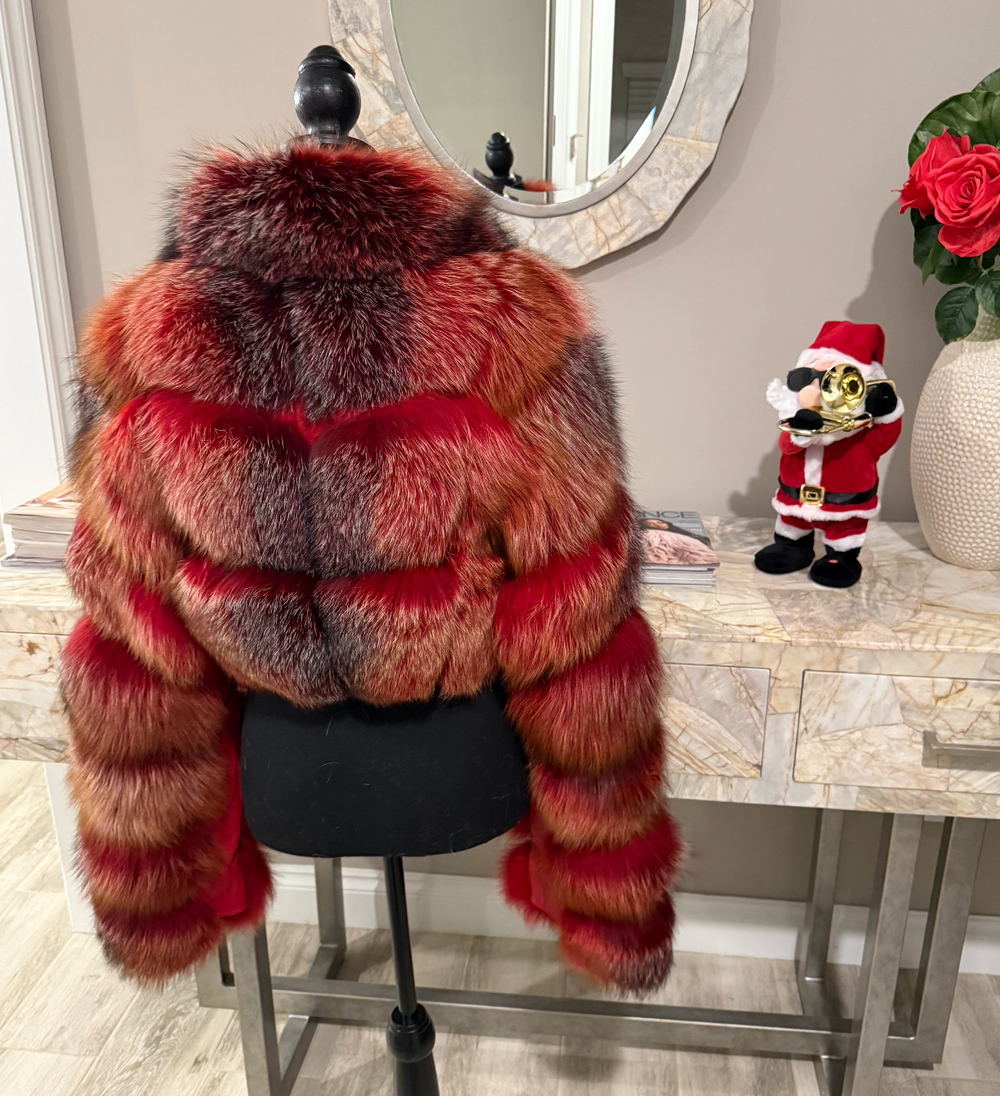 Sizes S and Plus size 1X (Plus size size deparment )