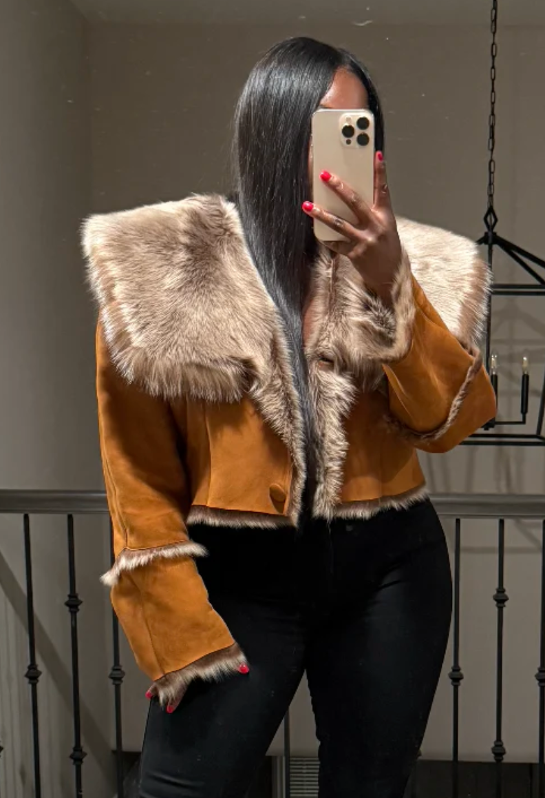 Size S Skylar Cropped Shearling