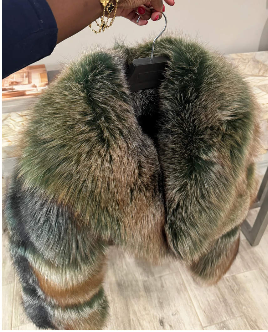 Size M: Trinity Fur Green Verso