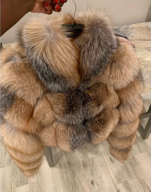 Best fits size L/XL Chloe in otoban frost
