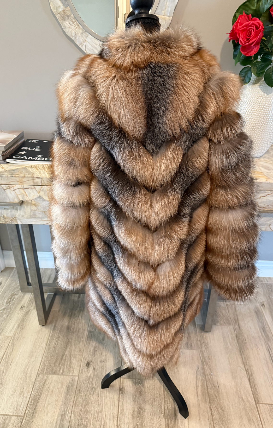 Best fits XL Kenendy Coat