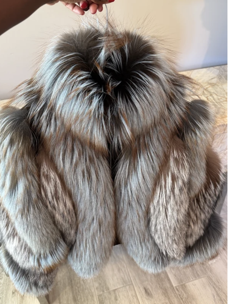 Size XL Manchester Sky blue and silver fox