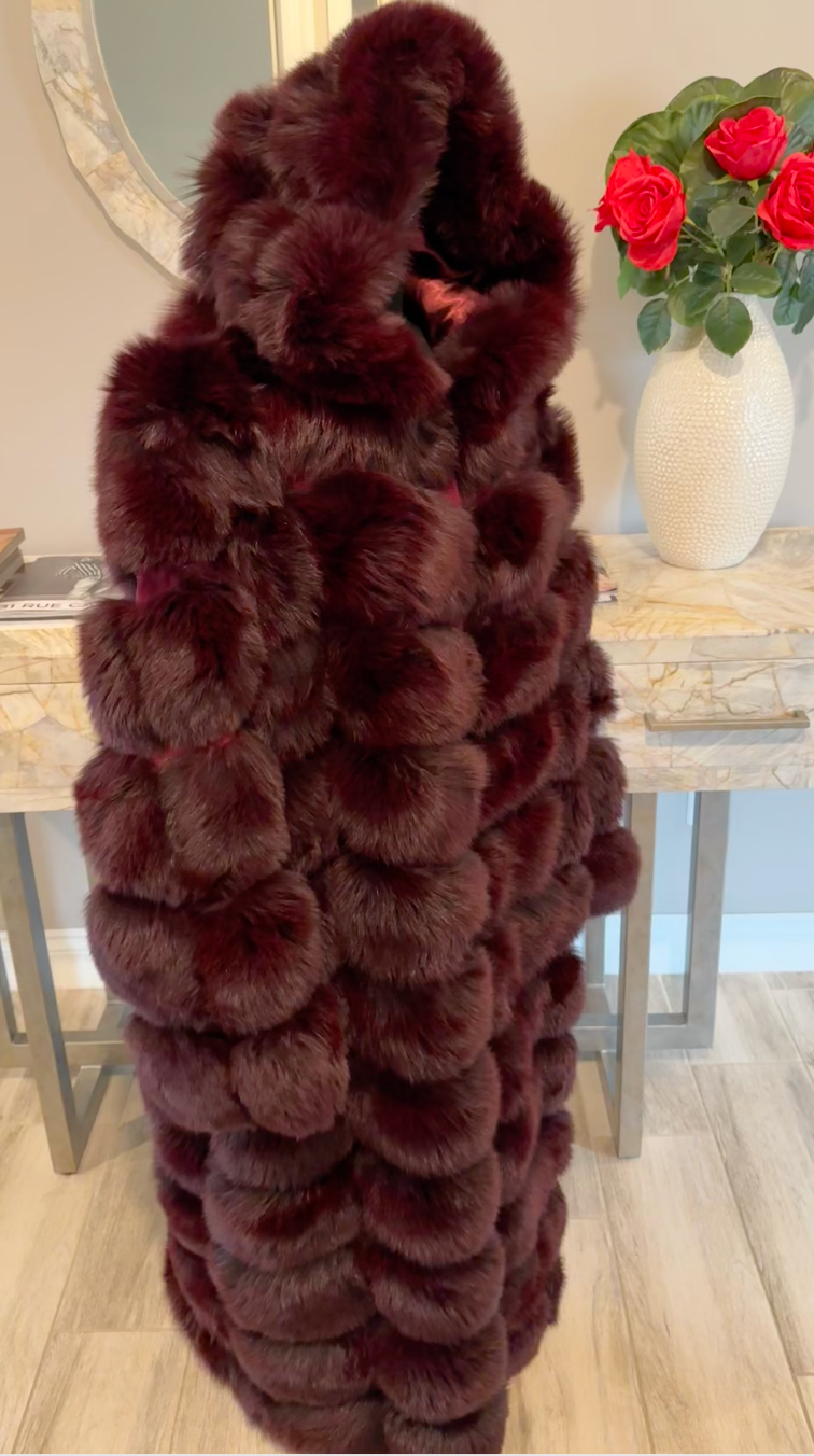Plus size 3x (fits up to size 22) Gina detachable bugundy