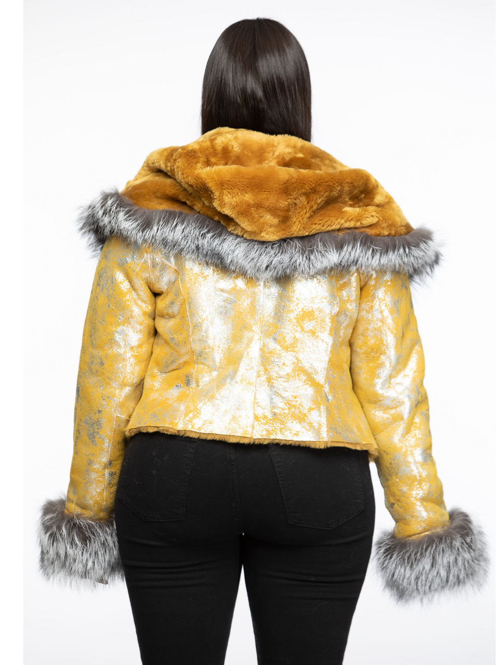 Size L . Cropped Yellow Shearling