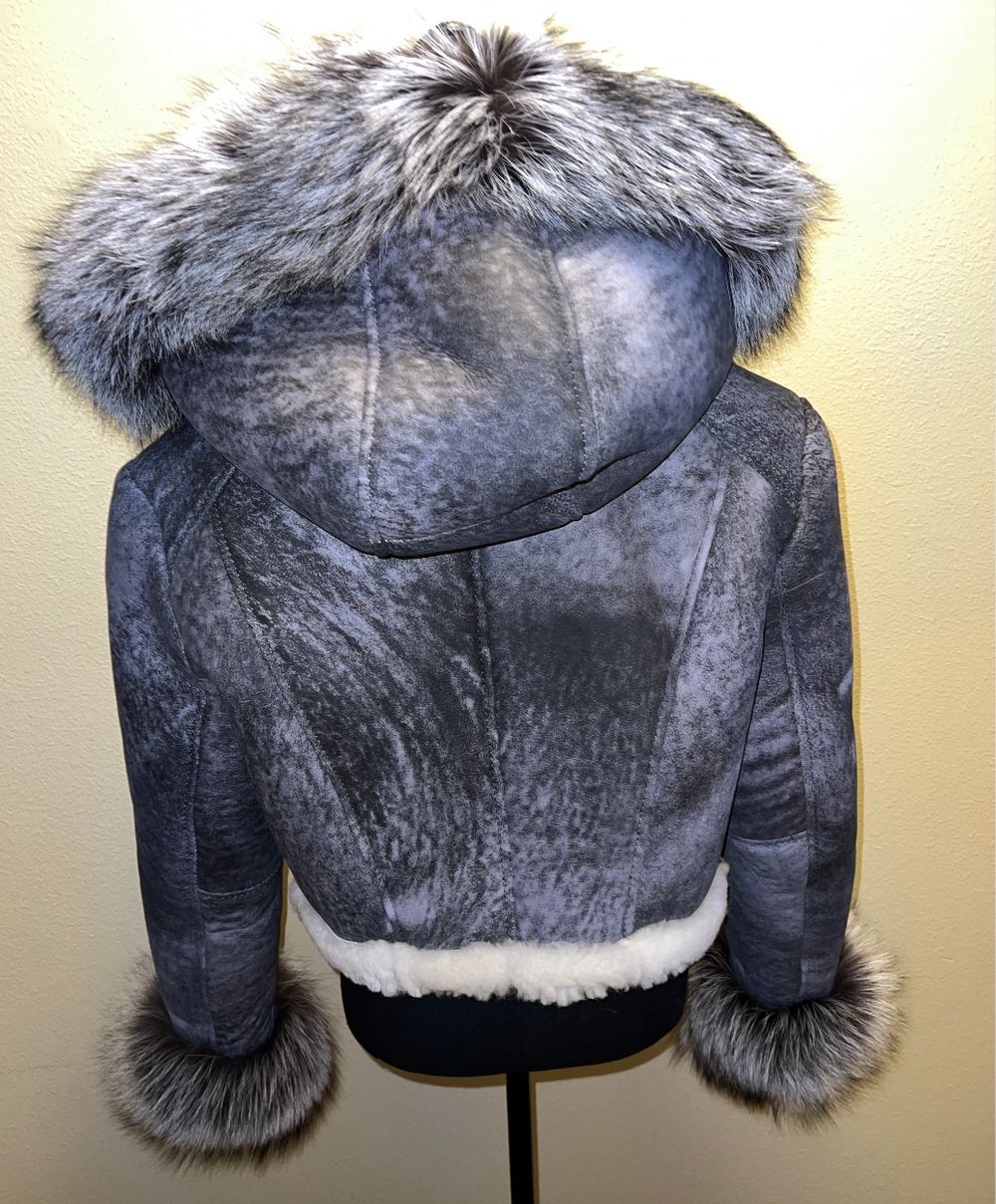 Queen II Shearling Detachable Hood (Silver Fox)