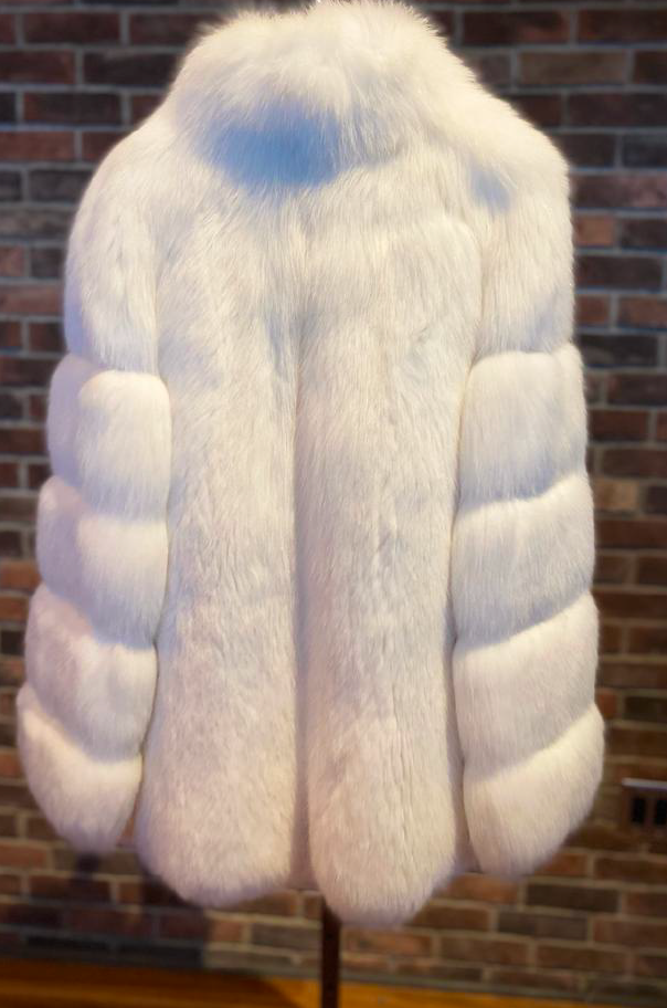 Size XL: White Fox Fur