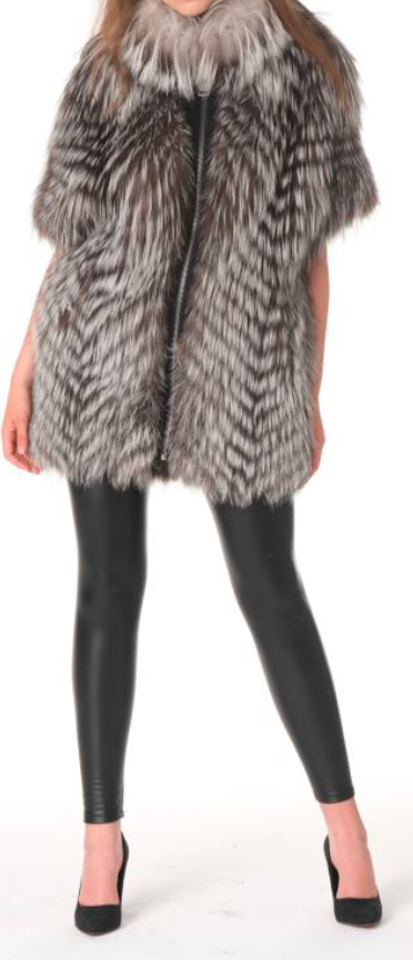 Size M/XL/3XL: Silver fox fur vest