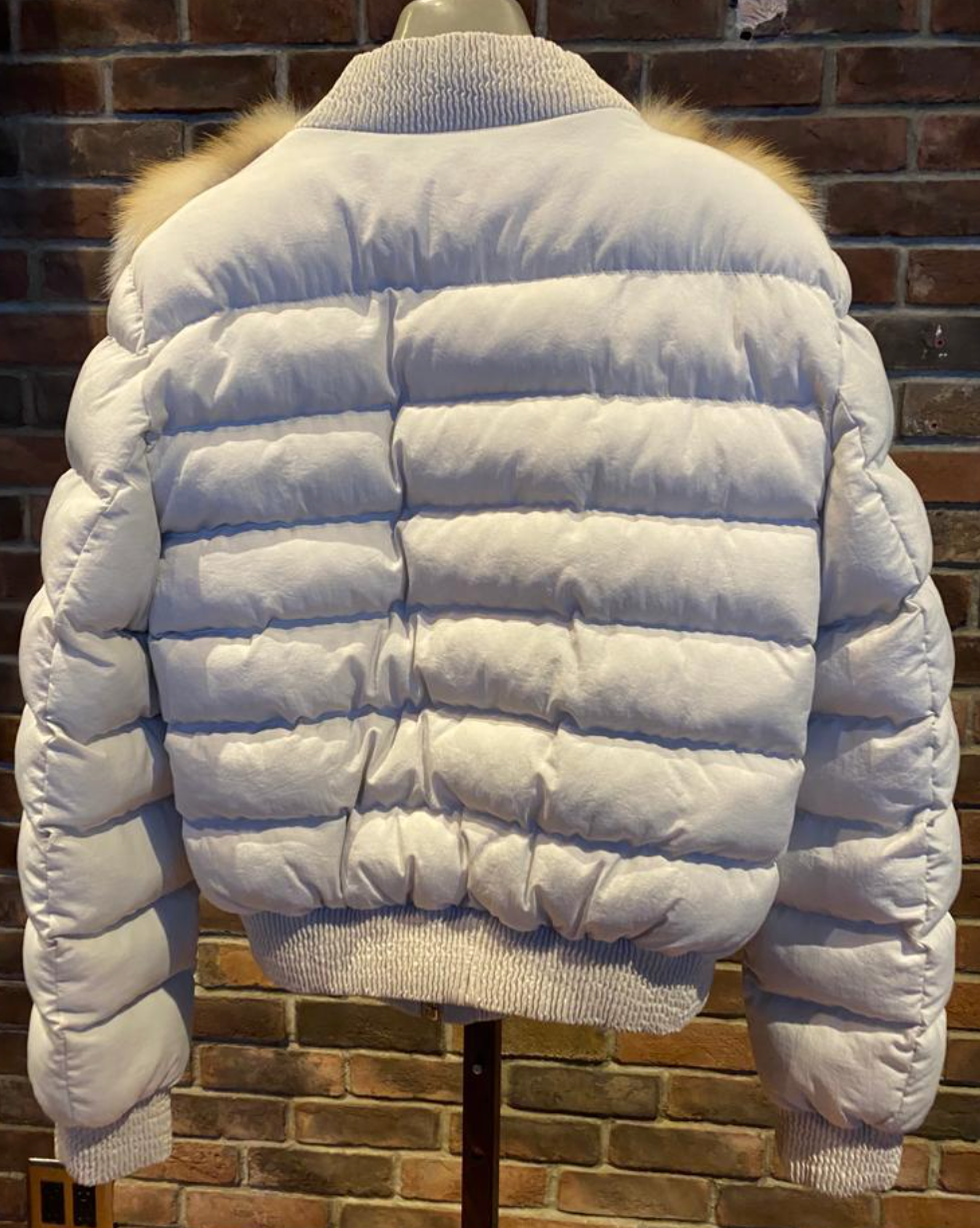Size M: Puffer with gold fox fur
