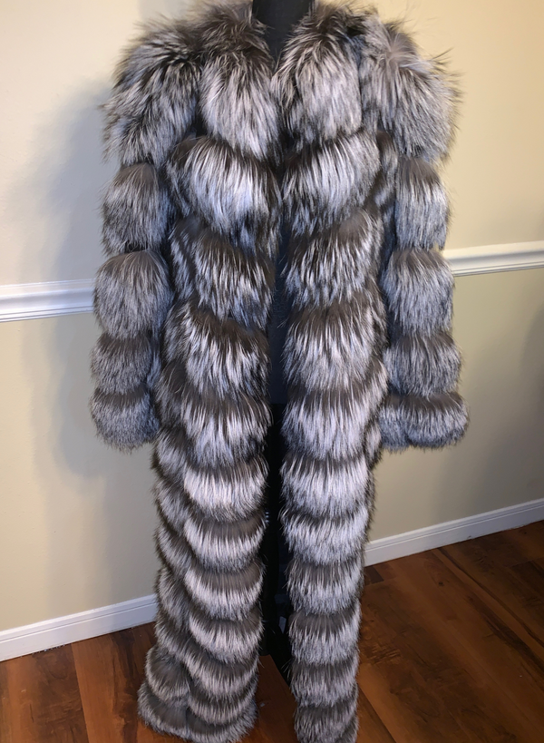 Silver Fox Gina W/ Detachable Fur Sleeves