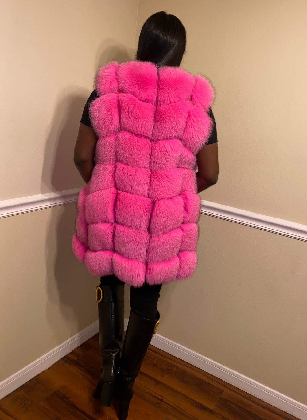 Size XS Hot pink fur vest