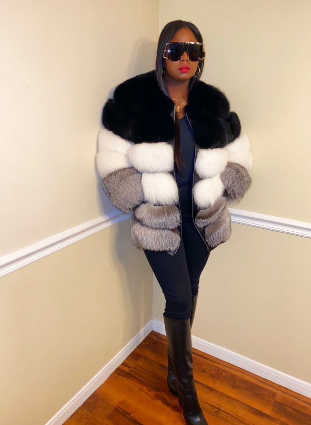 Size M Tricolor Fox Fur Coat